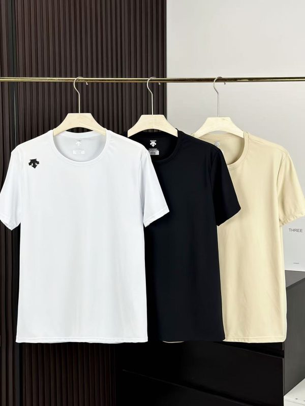 Luxury Descente Short Sleeves Black Silk Casual Collection