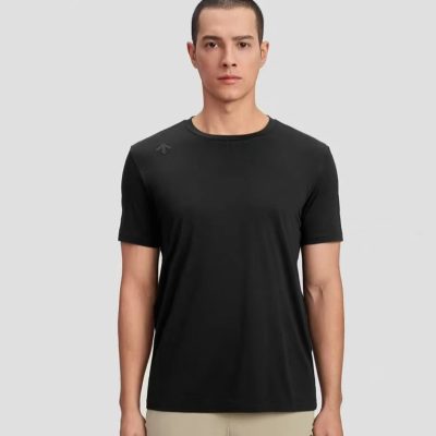 High Quality Descente Short Sleeves Black Silk Casual Style
