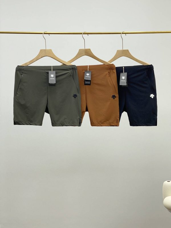 Luxury Descente Shorts Black Breathable Style