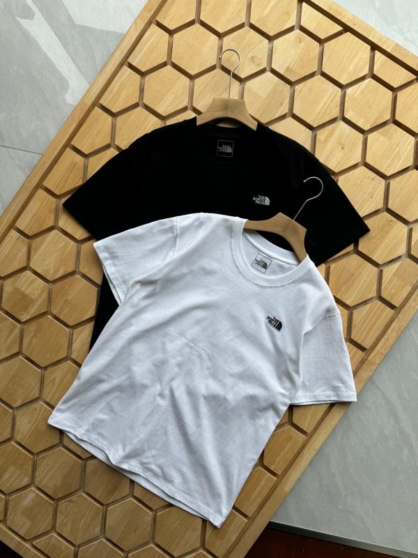 High Quality The North Face Short Sleeves Black Logo Luxury