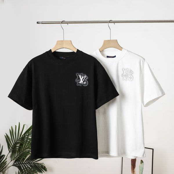 Premium Louis Vuitton Short Sleeves Black Cotton Logo Collection