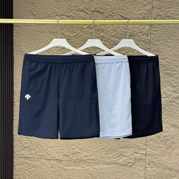Luxury Descente Shorts Black Breathable Style