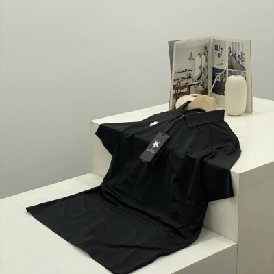 Luxury Descente Short-Sleeved Gray Breathable Collection