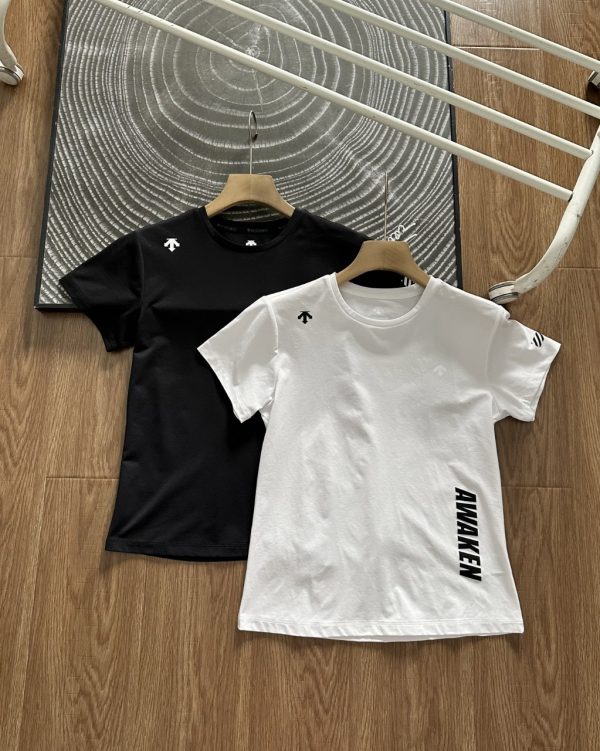Best Selling Descente Short-Sleeved Shirt Black Knit Classic Collection