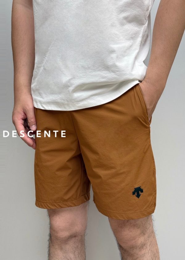 Premium Descente Shorts Black Luxury