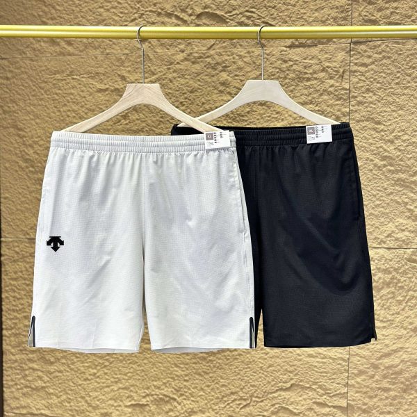 Luxury Descente T-Shirt Breathable Style