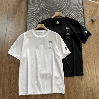 Luxury Descente Short Sleeves Black Knit Breathable Style