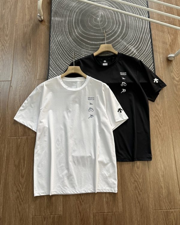 Luxury Descente Short Sleeves Black Knit Breathable Style