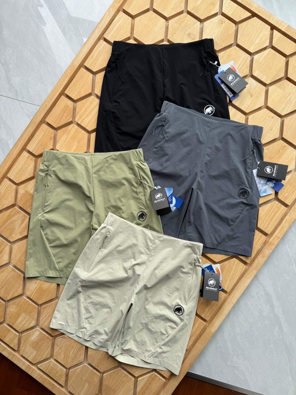 High Quality Mammut Shorts Black Breathable Style