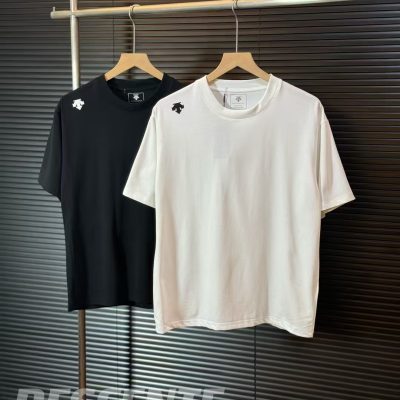 Luxury Descente Short Sleeves Black Cotton Minimalist Collection