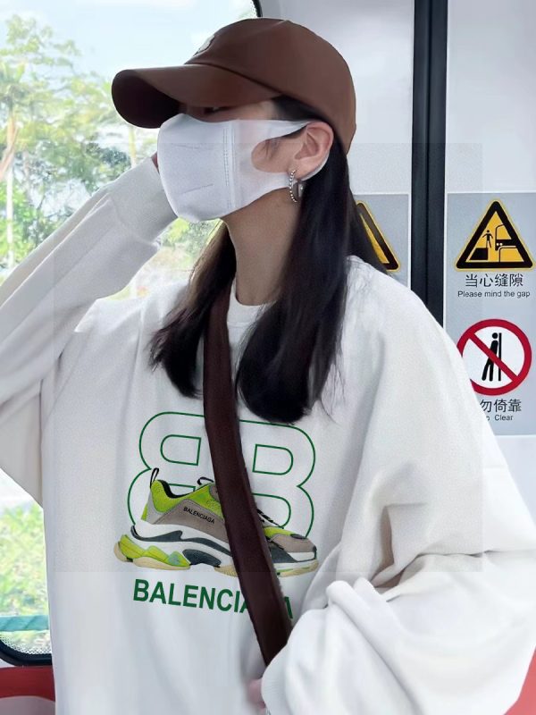 Luxury Balenciaga Sweatshirts Black Fleece Logo Style