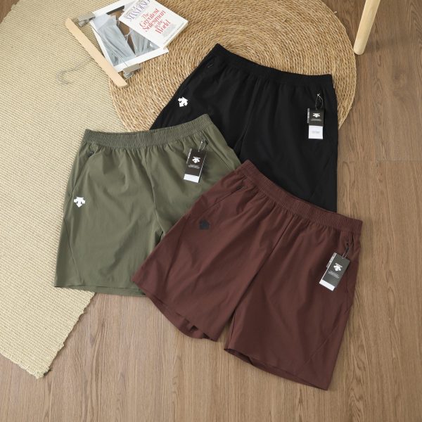 Premium Descente Shorts Black Silk Urban Collection