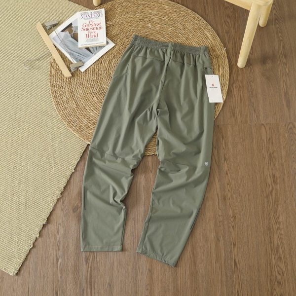 Luxury Descente Pants Tan Casual Style