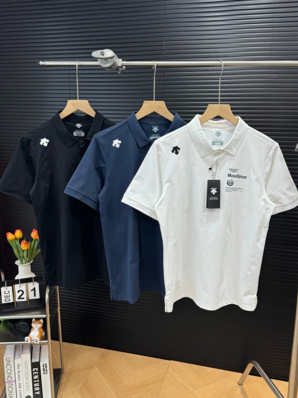 High Quality Descente Short-Sleeved Shirts Black Cotton Elegant Style