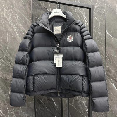 Luxury Moncler Down Jacket Black Luxury