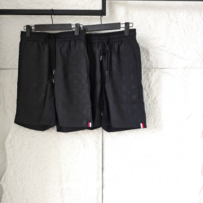 Premium Louis Vuitton Shorts Black Print Collection