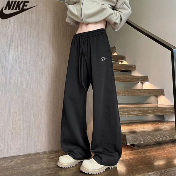 Best Selling Nike Sweatpants White Collection