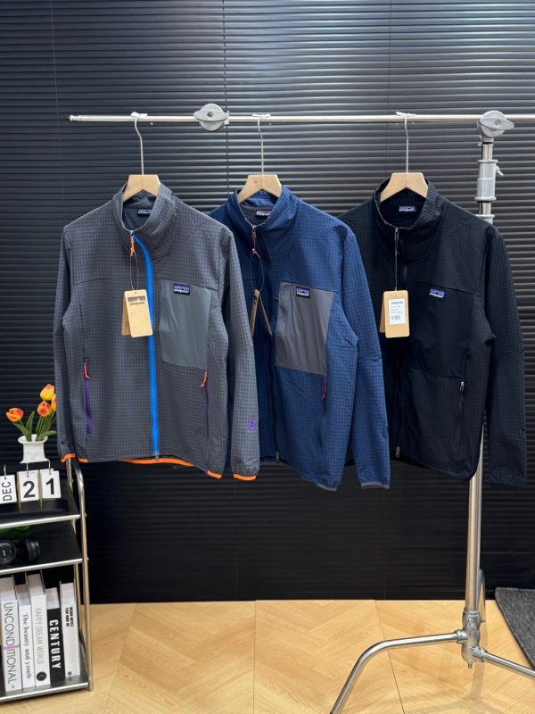 High Quality Patagonia Coats Black Knit Style