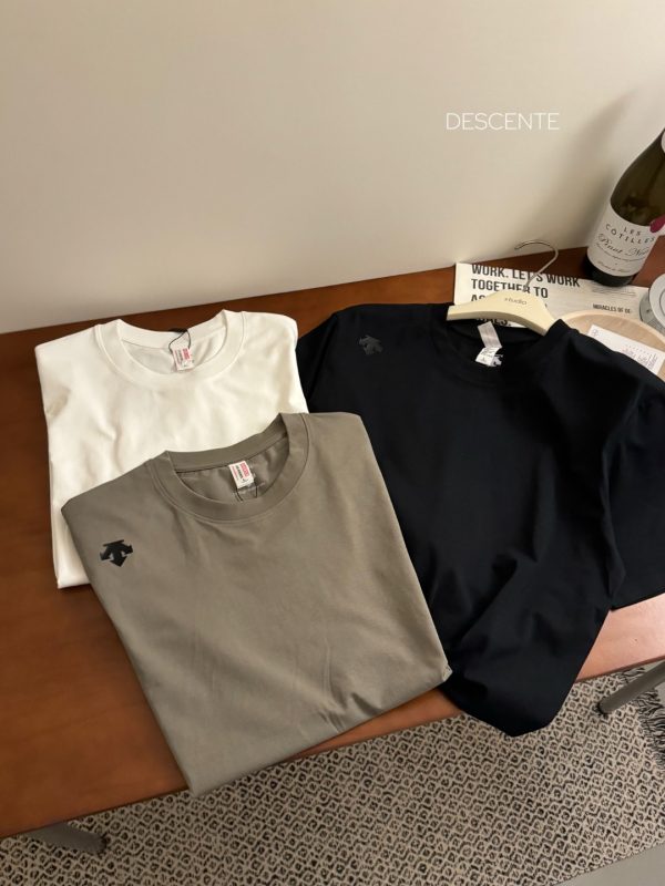 High Quality Descente Short Sleeves Cotton Casual Luxury