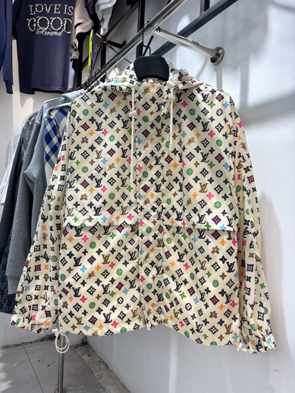 Best Selling Louis Vuitton Coats Sky Classic Luxury