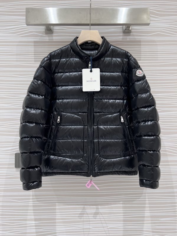 Best Selling Misleading Down Jacket White Nylon Classic Collection