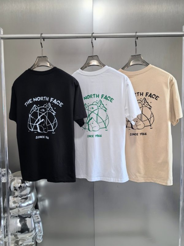 Premium The North Face T-Shirts Gray Print Style