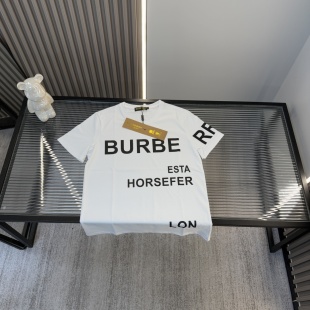 Premium Burberry Short Sleeves Logo Luxury