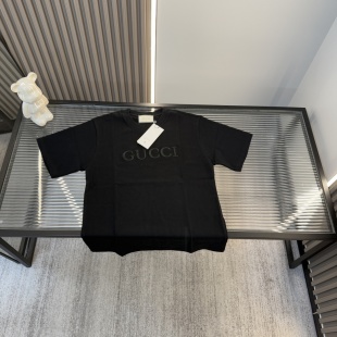 Luxury Gucci Short Sleeves Embroidered Collection