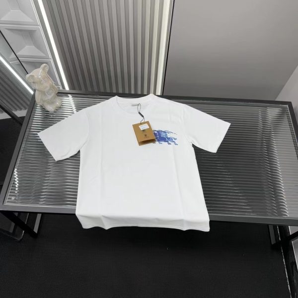 Premium Burberry Short Sleeves Style