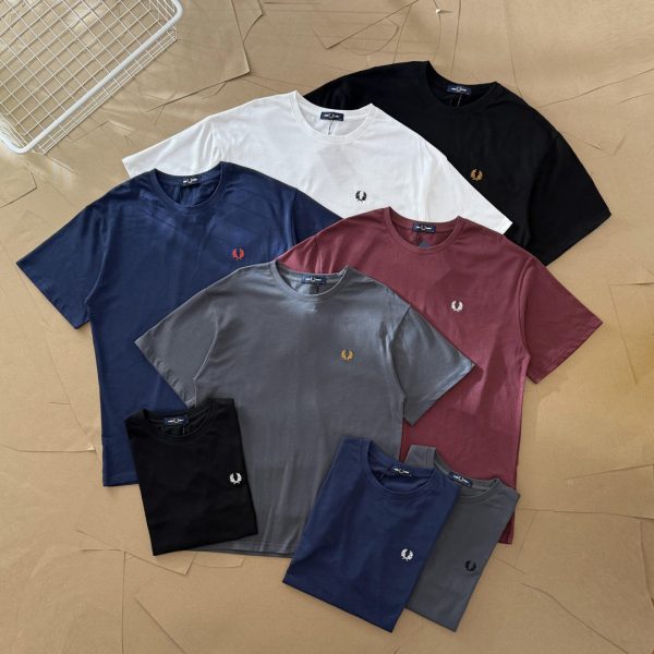 Luxury Fred Perry Short Sleeves Burgundy Cotton Classic Collection