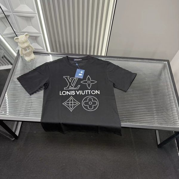 Premium Quality Louis Vuitton Short Sleeves Black Embroidered Collection