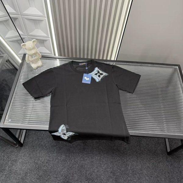 Luxury Louis Vuitton Short Sleeves Black Collection