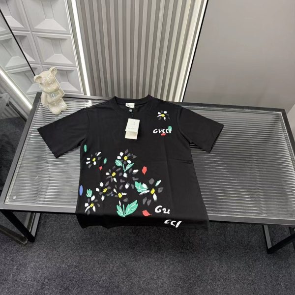 Premium Gucci Short Sleeves Black Print Collection