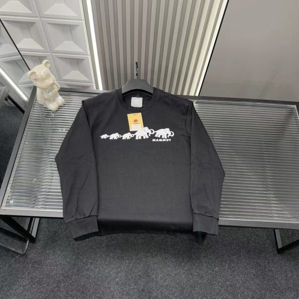 Premium Mammoth Sweatshirts Black Logo Collection