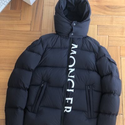 Premium Moncler Down Jackets Black Polyester Classic Style