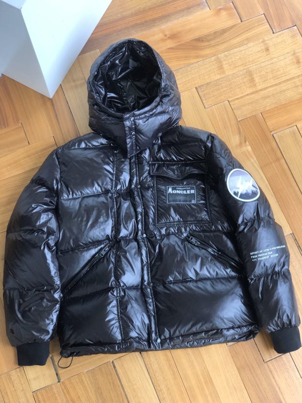 Luxury Moncler Down Jackets Black Logo Style
