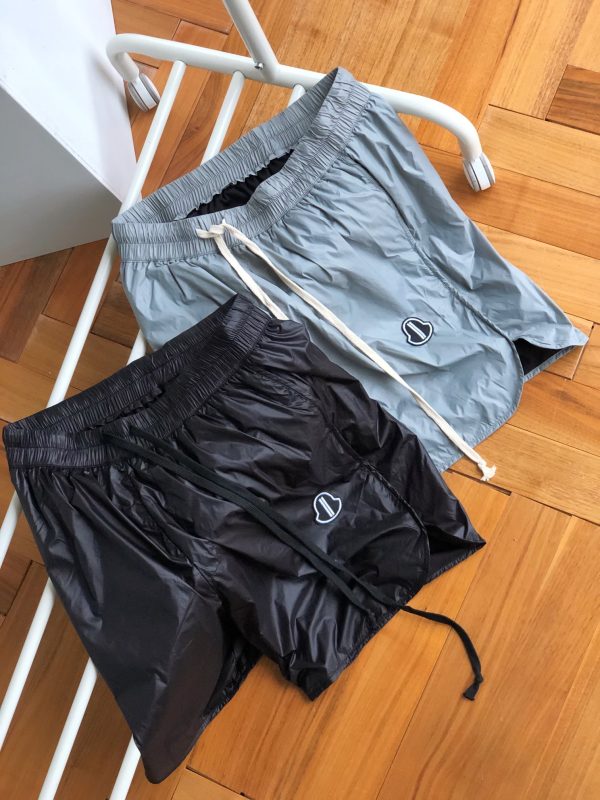 Premium Moncler Shorts Black Style