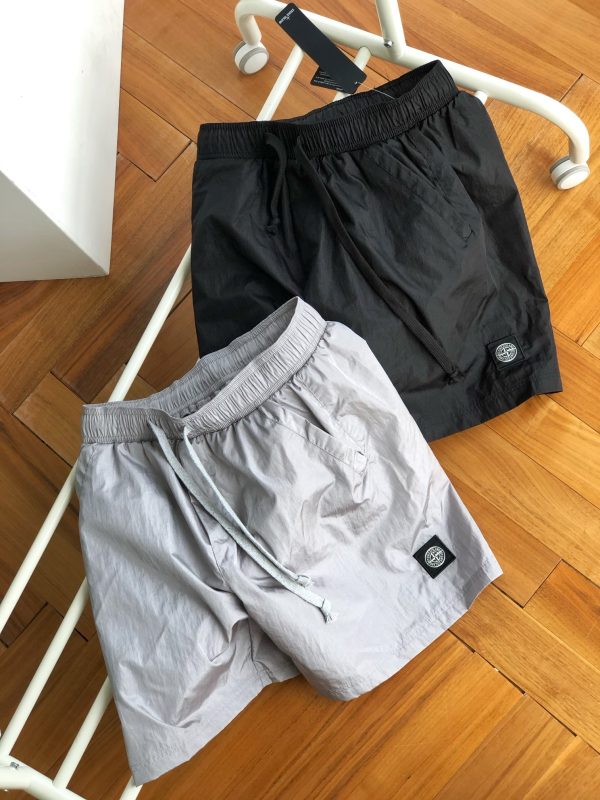 Luxury Stone Island Shorts Silver Nylon Logo Collection