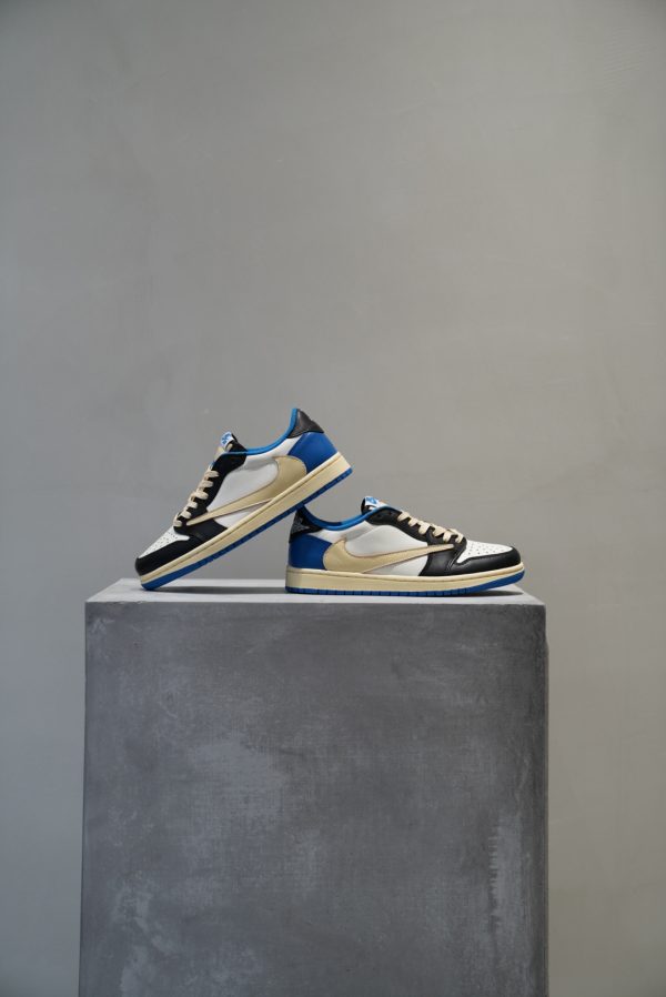 High Quality Jordan Sneakers White Leather Luxury