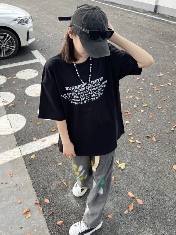 Premium Quality Burberry Short Sleeves Print Luxury