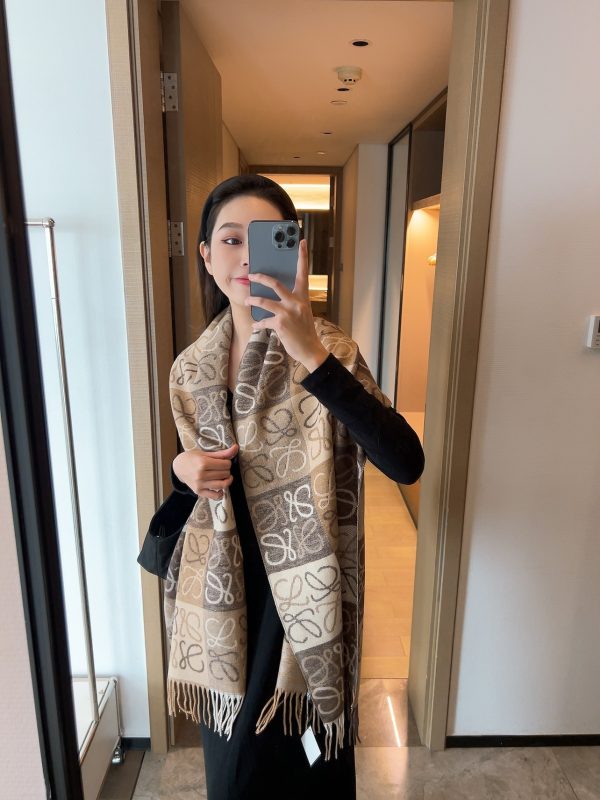 Premium Chanel Scarf Cashmere Elegant Style