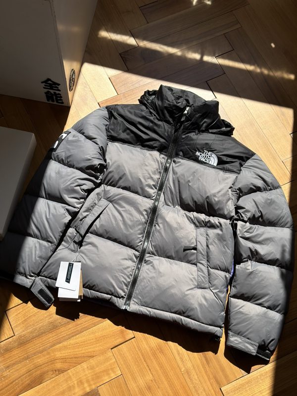 High Quality The North Face Down Jacket Gray Nylon Embroidered Luxury