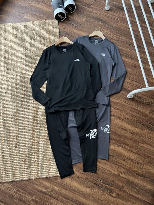High Quality The North Face Suits Black Fleece Logo Luxury