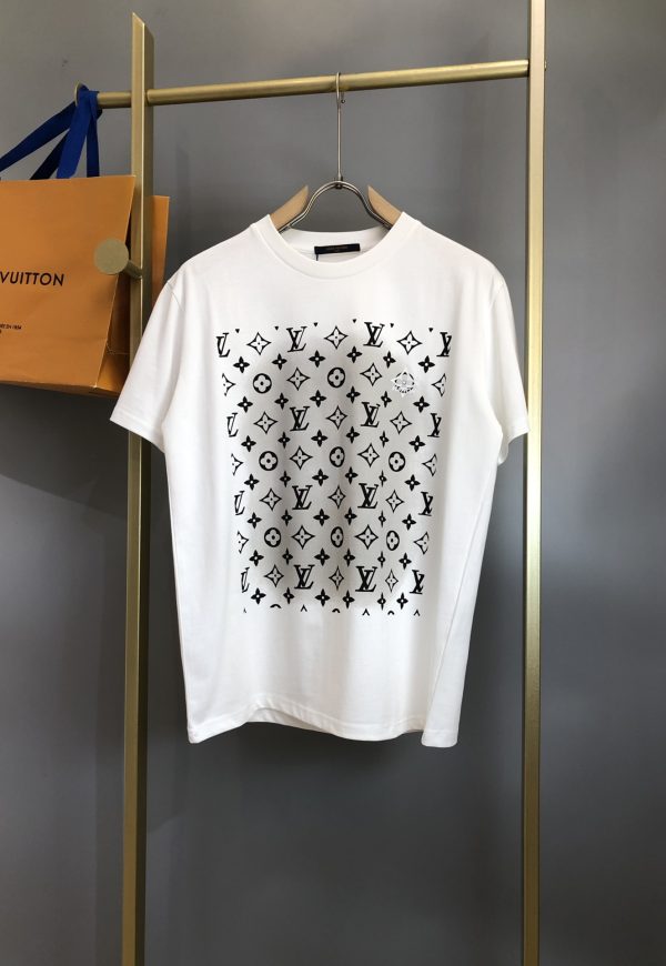 Luxury Louis Vuitton Short Sleeves Cotton Classic Collection