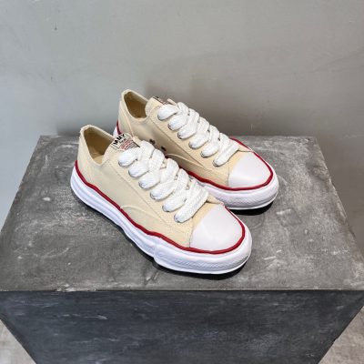 Luxury Vans Sneakers Classic Style