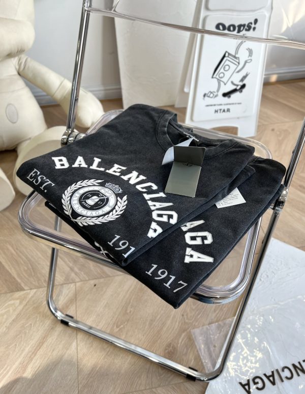 Premium Quality Balenciaga Short Sleeves Gray Cotton Print Luxury