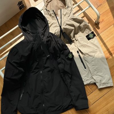 High Quality Stone Island Long Sleeves Black Nylon Solid Collection
