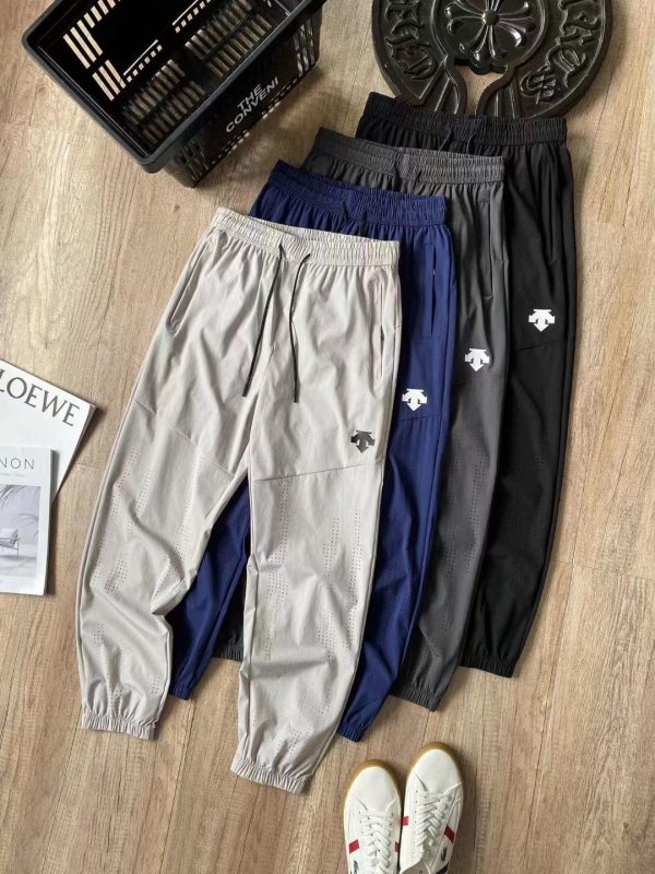 Luxury Descente Casual Pants Gray Casual Luxury