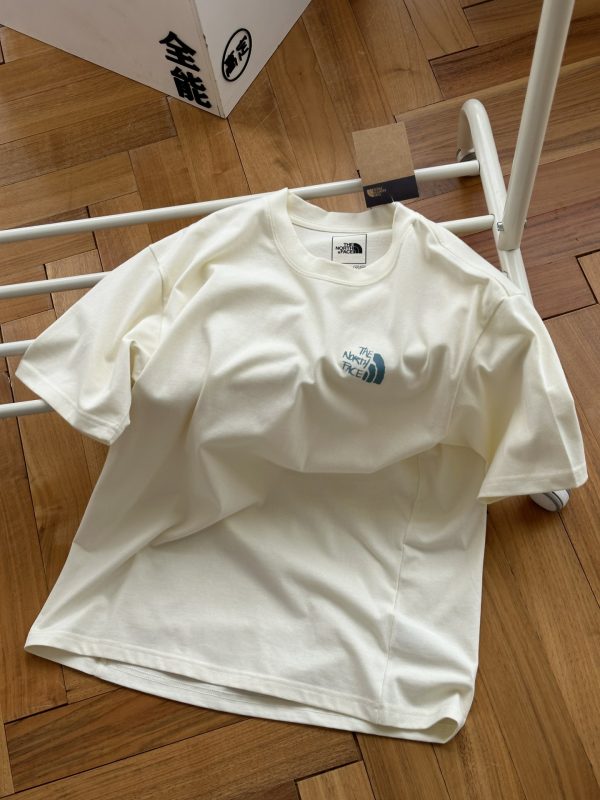 Luxury The North Face Short Sleeves White Cotton Logo Luxury