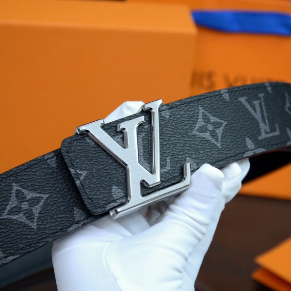 Premium Louis Vuitton Belt Leather Style